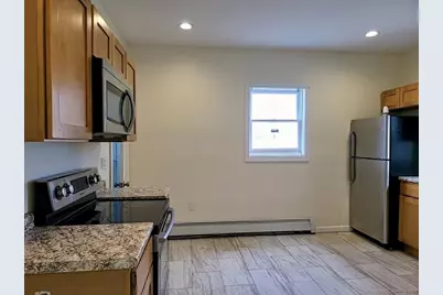 42 Madison Street, Hartford, CT 06106 - Photo 6