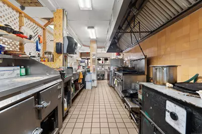 33 Willow Street, Waterbury, CT 06710 - Photo 20