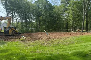 519 Village St, Bristol, CT 06010 - Photo 2