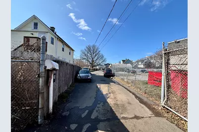 28 Stone Street, Stamford, CT 06902 - Photo 6
