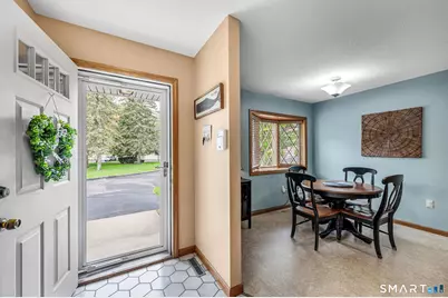 117 The Meadows #117, Enfield, CT 06082 - Photo 2