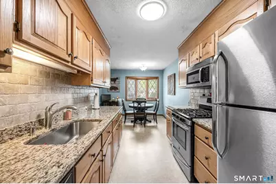 117 The Meadows #117, Enfield, CT 06082 - Photo 10