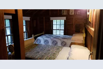 1-3 Parker Memorial Drive, Branford, CT 06405 - Photo 10