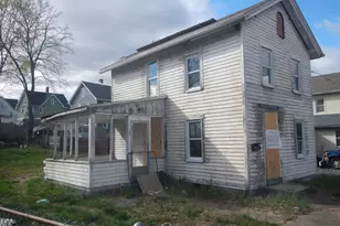 196 Hawkins St, Derby, CT 06418 - Photo 2