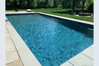 523 Main Street North, Woodbury, CT 06798 - Photo 2