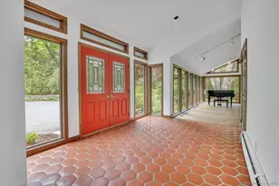 89 East St, Morris, CT 06763 - Photo 2