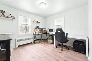 51 Hebron Rd, Marlborough, CT 06447 - Photo 8