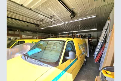 60 Central Avenue, Bloomfield, CT 06002 - Photo 16