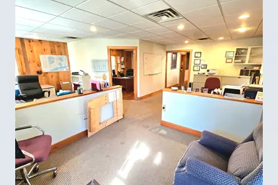 60 Central Avenue, Bloomfield, CT 06002 - Photo 2