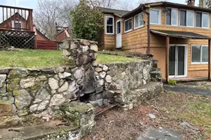 24 Echo Point Rd, Guilford, CT 06437 - Photo 2