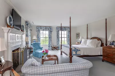 8 Bayberry Hill, Roxbury, CT 06783 - Photo 18