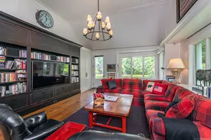 8 Bayberry Hill, Roxbury, CT 06783 - Photo 14