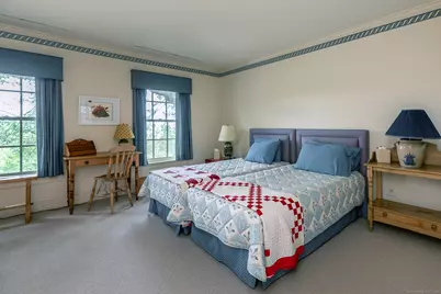 8 Bayberry Hill, Roxbury, CT 06783 - Photo 22