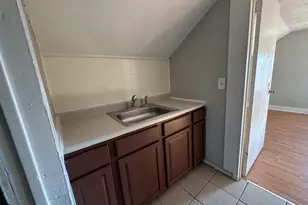 213 Saltonstall Ave, New Haven, CT 06513 - Photo 10