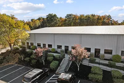 13 West Parkway #B, Plainfield, CT 06374 - Photo 6