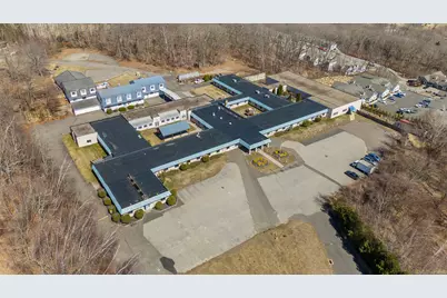 50 Beach Road, Wolcott, CT 06716 - Photo 4