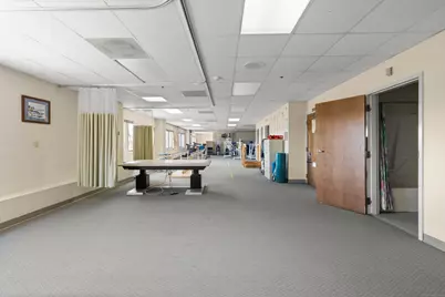 50 Beach Road, Wolcott, CT 06716 - Photo 32