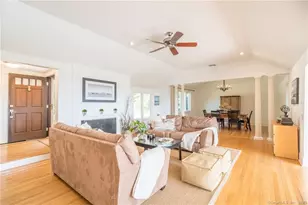 19 Bluewater Hill, Westport, CT 06880 - Photo 8