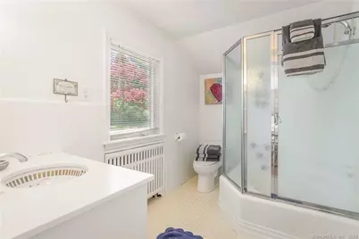 19 Bluewater Hill, Westport, CT 06880 - Photo 20