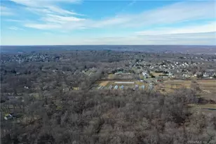 54 Northrop Rd, Woodbridge, CT 06525 - Photo 18