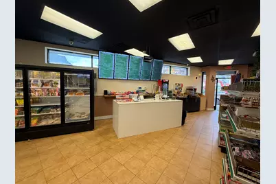 71 Wood Avenue, Bridgeport, CT 06605 - Photo 2