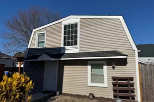 126 Garibaldi Ave, Stratford, CT 06615 - Photo 4