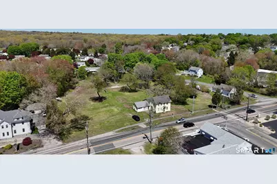 213 Boston Post Road, Waterford, CT 06385 - Photo 12