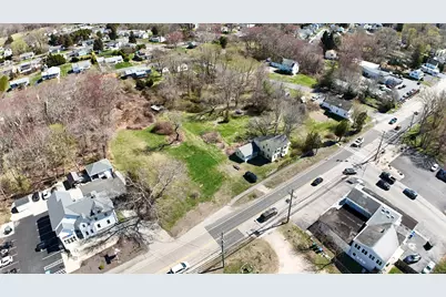 213 Boston Post Road, Waterford, CT 06385 - Photo 16