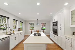 20 Maplewood Dr, Danbury, CT 06811 - Photo 4