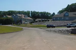 1985 West St, Southington, CT 06489 - Photo 2