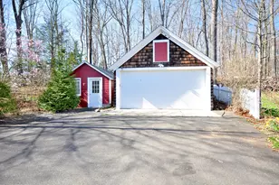 72 Clapboard Rd, Bridgewater, CT 06752 - Photo 4