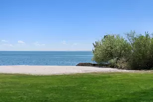 86 Wallacks Dr, Stamford, CT 06902 - Photo 16