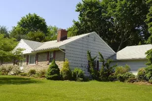 71 Schiller Rd, Fairfield, CT 06825 - Photo 2