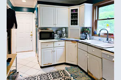 935 Gaylord Mountain Road, Hamden, CT 06518 - Photo 8