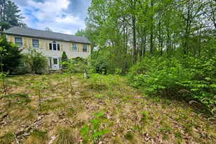 935 Gaylord Mountain Rd, Hamden, CT 06518 - Photo 2