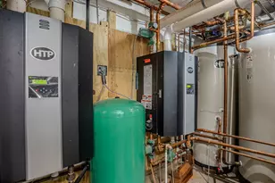 191 Oak St, Bridgeport, CT 06604 - Photo 28