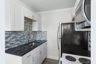 191 Oak Street, Bridgeport, CT 06604 - Photo 4