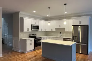 23 Chatsworth Ct, Manchester, CT 06042 - Photo 6