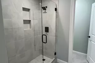 23 Chatsworth Ct, Manchester, CT 06042 - Photo 26