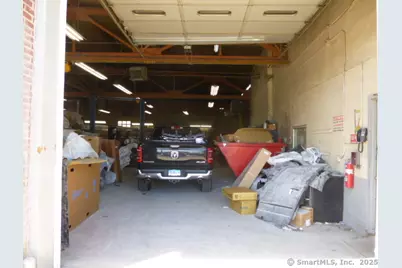 [Address not provided], Bridgeport, CT 06606 - Photo 4
