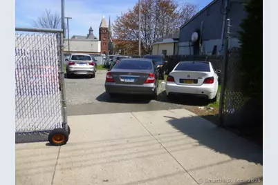 [Address not provided], Bridgeport, CT 06606 - Photo 2