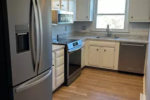 55 Virginia Ave, Groton, CT 06340 - Photo 14