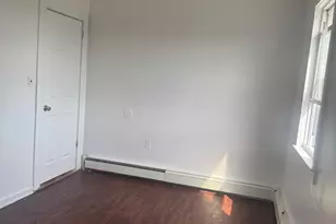 202 Noble Ave, Bridgeport, CT 06608 - Photo 2