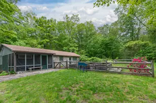 409 Northrop St, Bridgewater, CT 06752 - Photo 24