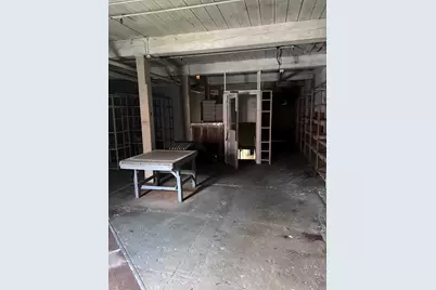 547 Center Street #1, Meriden, CT 06450 - Photo 16