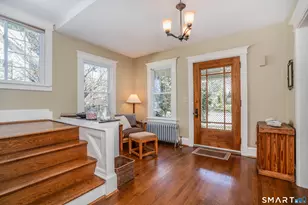 21 Vanderbilt Rd, West Hartford, CT 06119 - Photo 4