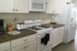 989 Fairfield Beach Rd, Fairfield, CT 06824 - Photo 4