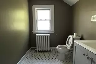 50 Chestnut Ave, Waterbury, CT 06710 - Photo 18