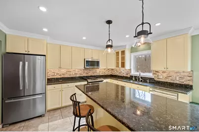 54 Bridle Trail Drive, Naugatuck, CT 06770 - Photo 10