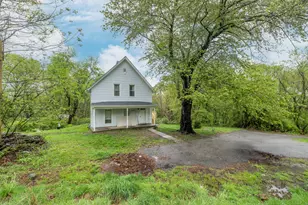 39 Tanner Ave, Norwich, CT 06360 - Photo 1